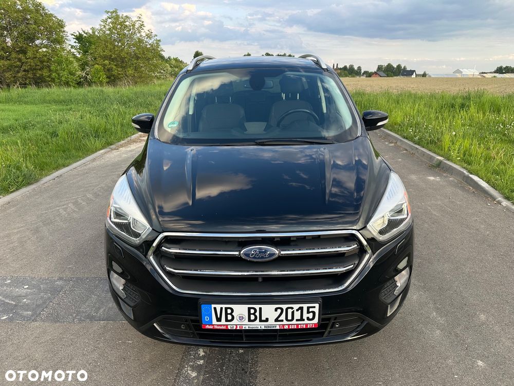 Ford Kuga 2.0 TDCi 2x4 Titanium - 2
