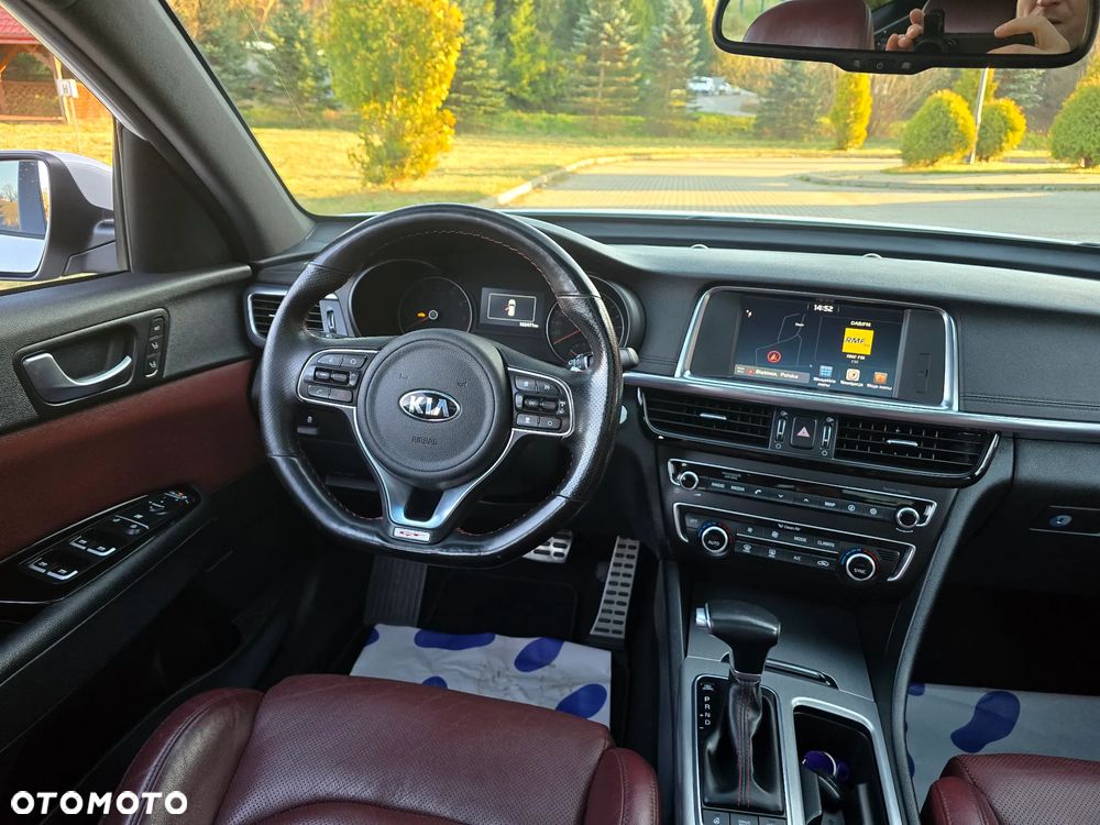 Kia Optima 2.0 T-GDI GT - 27