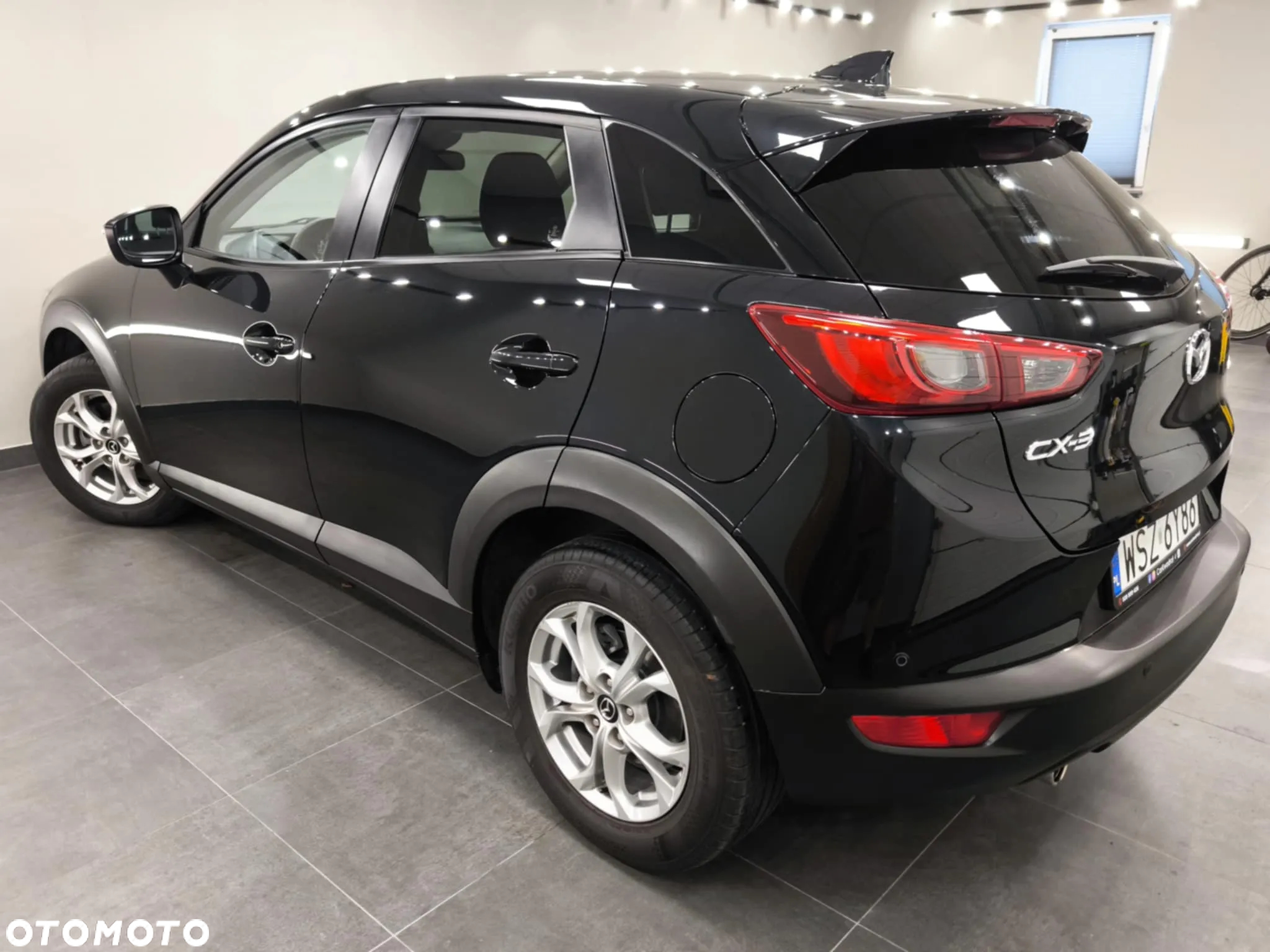 Mazda CX-3 SKYACTIV-G 120 FWD Sports-Line - 32