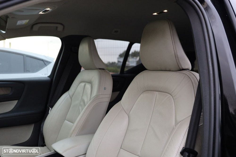 Volvo XC 40 1.5 T5 PHEV Plus Dark - 8