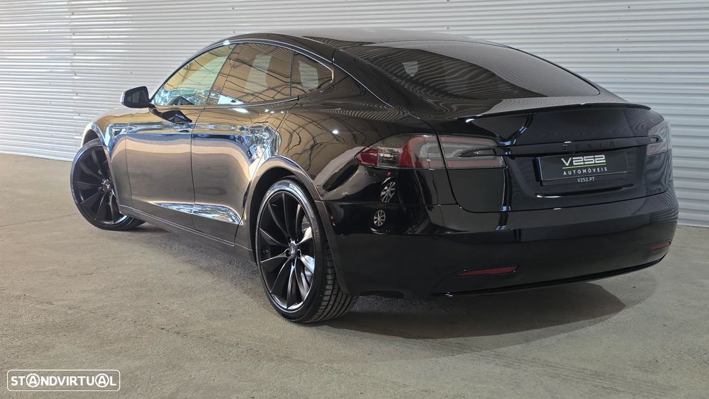 Tesla Model S 100D - 9
