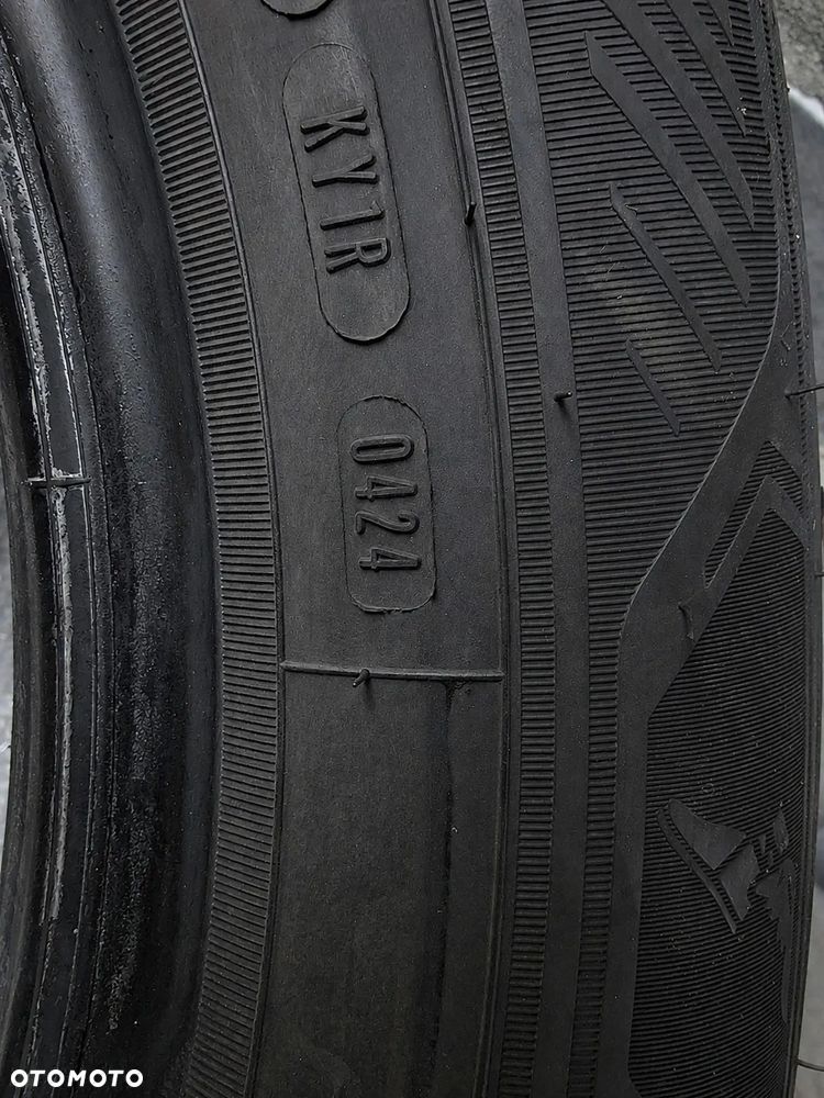 Sprzedam komplet 4 opon letnich Goodyear EfficientGrip 2 SUV 245/60 R18 105H, stan idealny, gwarancja - 4