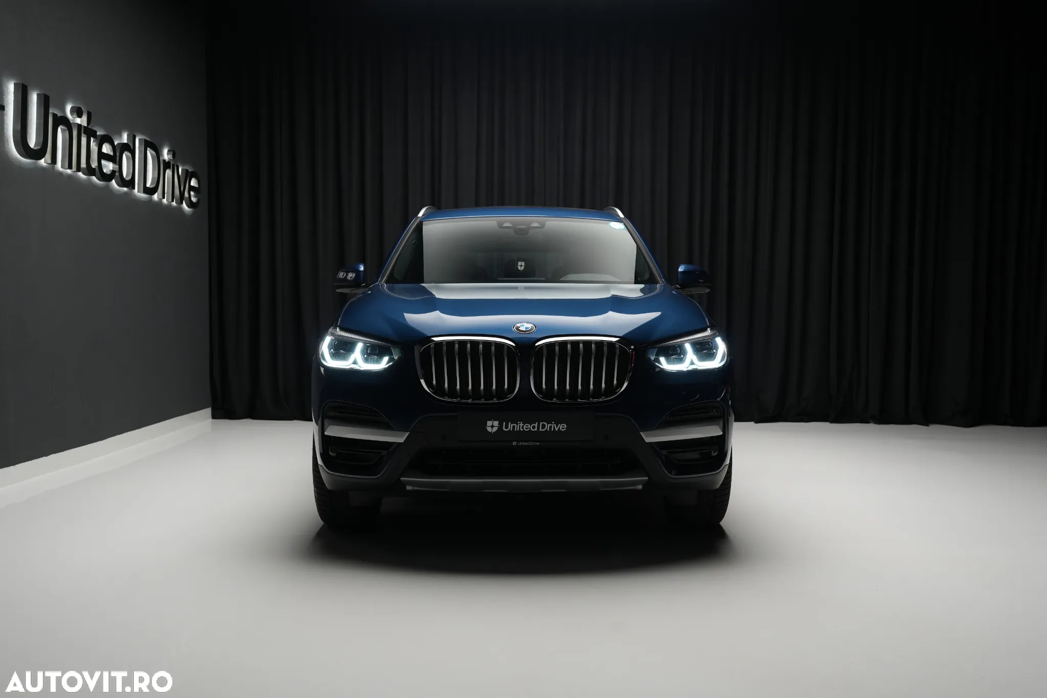 BMW X3 xDrive20d AT xLine - 2