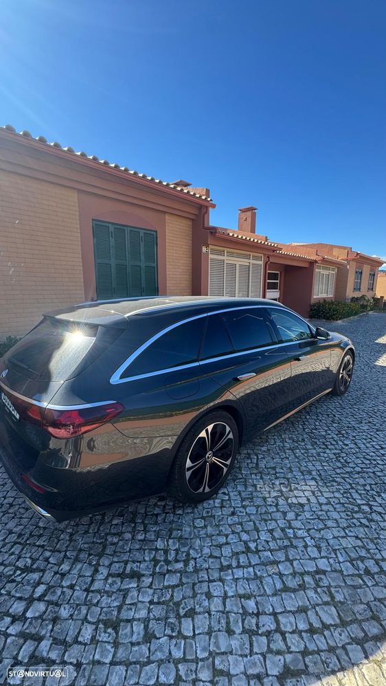 Mercedes-Benz E 300 - 6