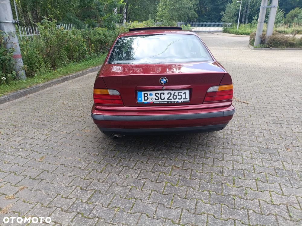 BMW Seria 3 - 28
