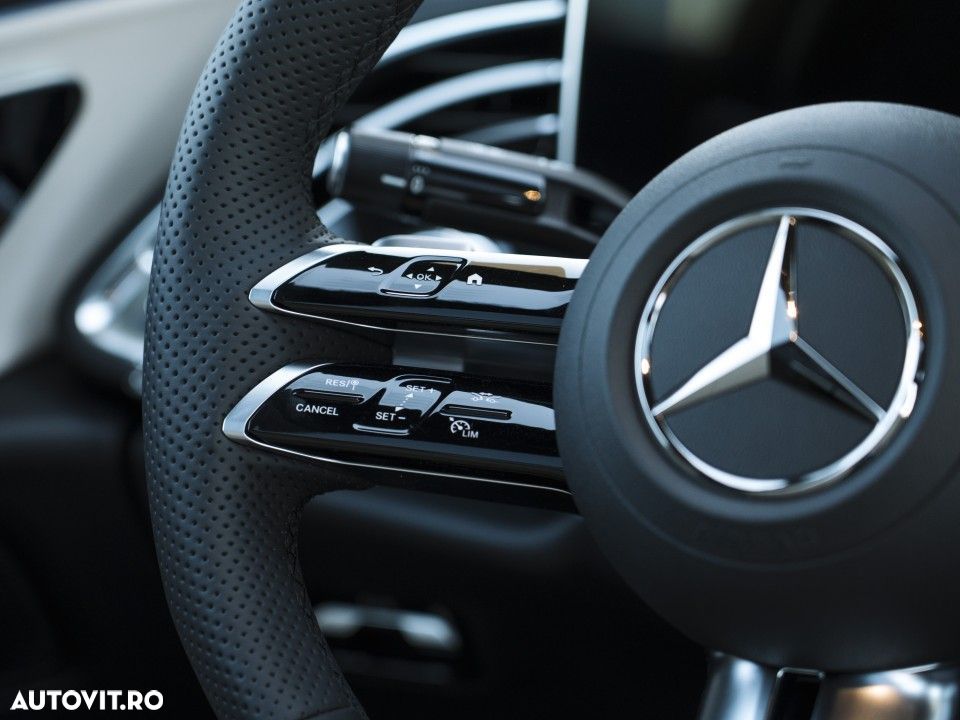 Mercedes-Benz E - 13