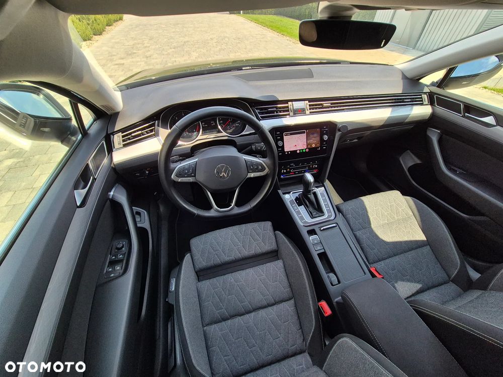 Volkswagen Passat 2.0 TDI EVO Elegance DSG - 6
