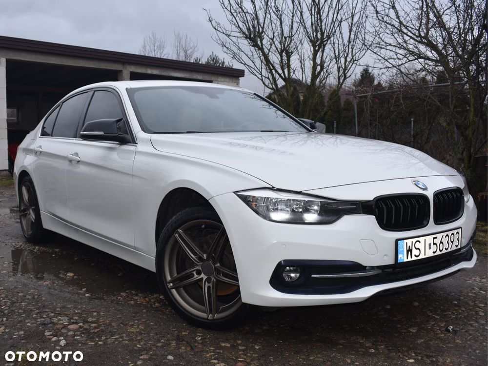 BMW Seria 3 330i Sport Line Shadow - 2