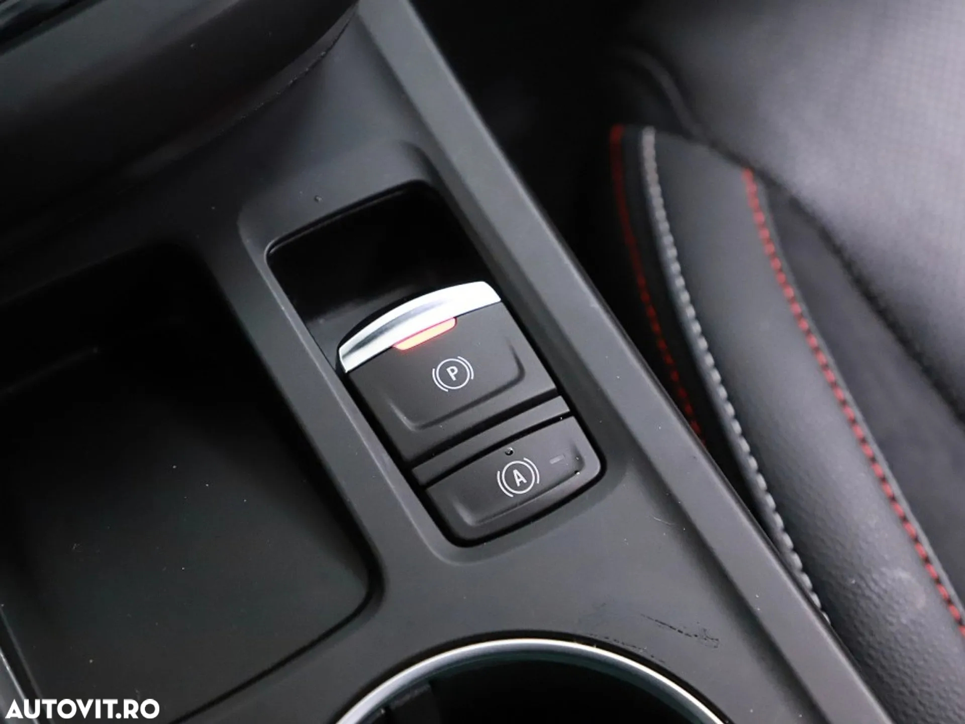 Renault Arkana E-TECH Hybrid Intens - 22
