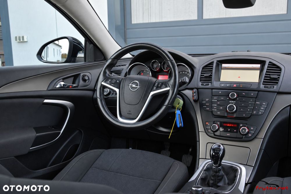 Opel Insignia - 26