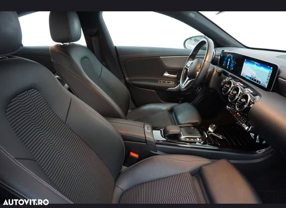 Mercedes-Benz CLA 180 - 8