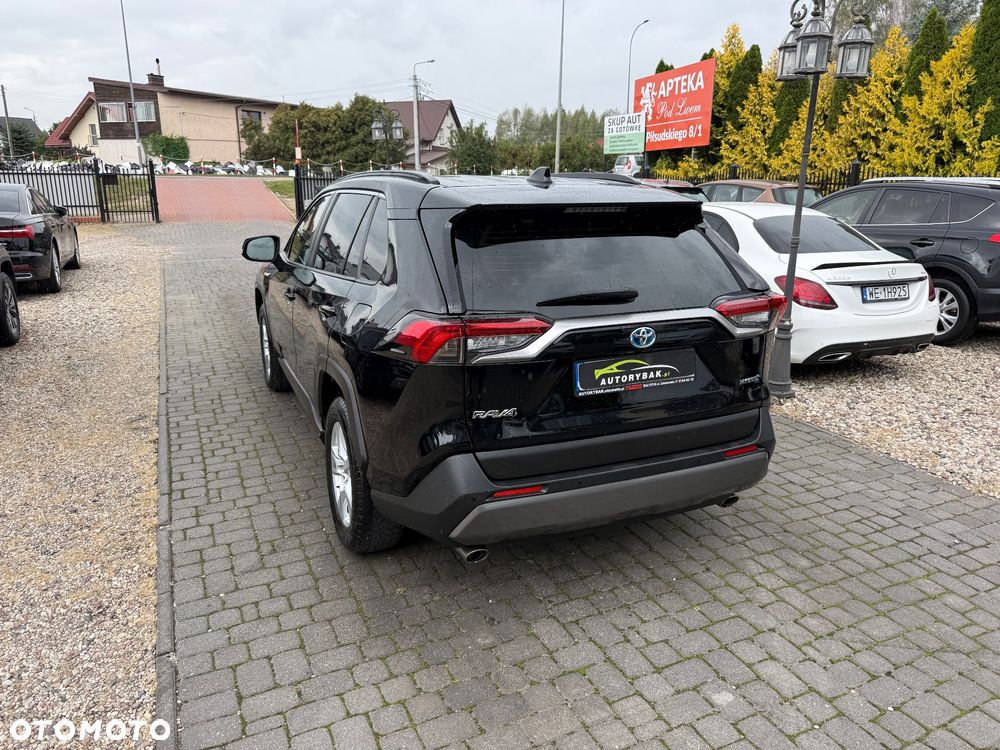Toyota RAV4 Hybrid Premium 4x2 - 38