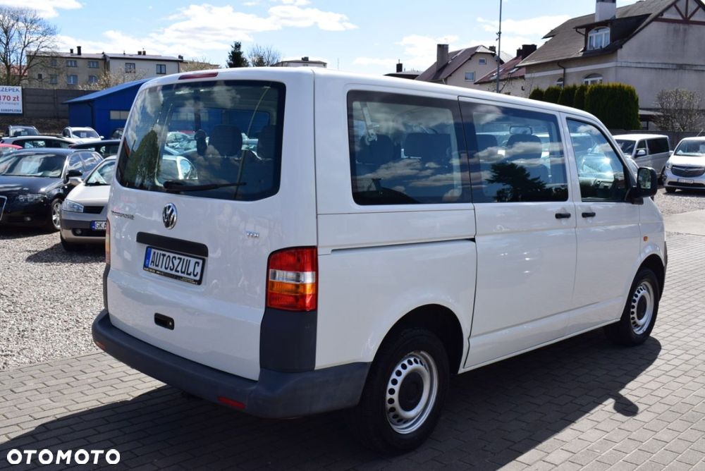 Volkswagen Transporter - 9