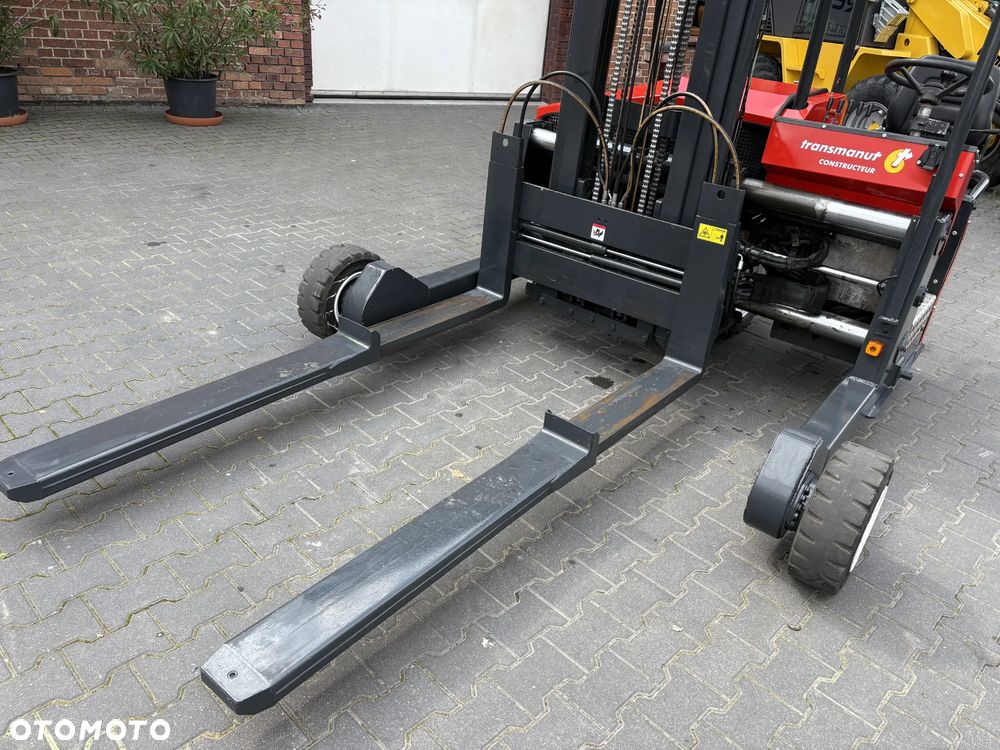 Moffett ST - 10