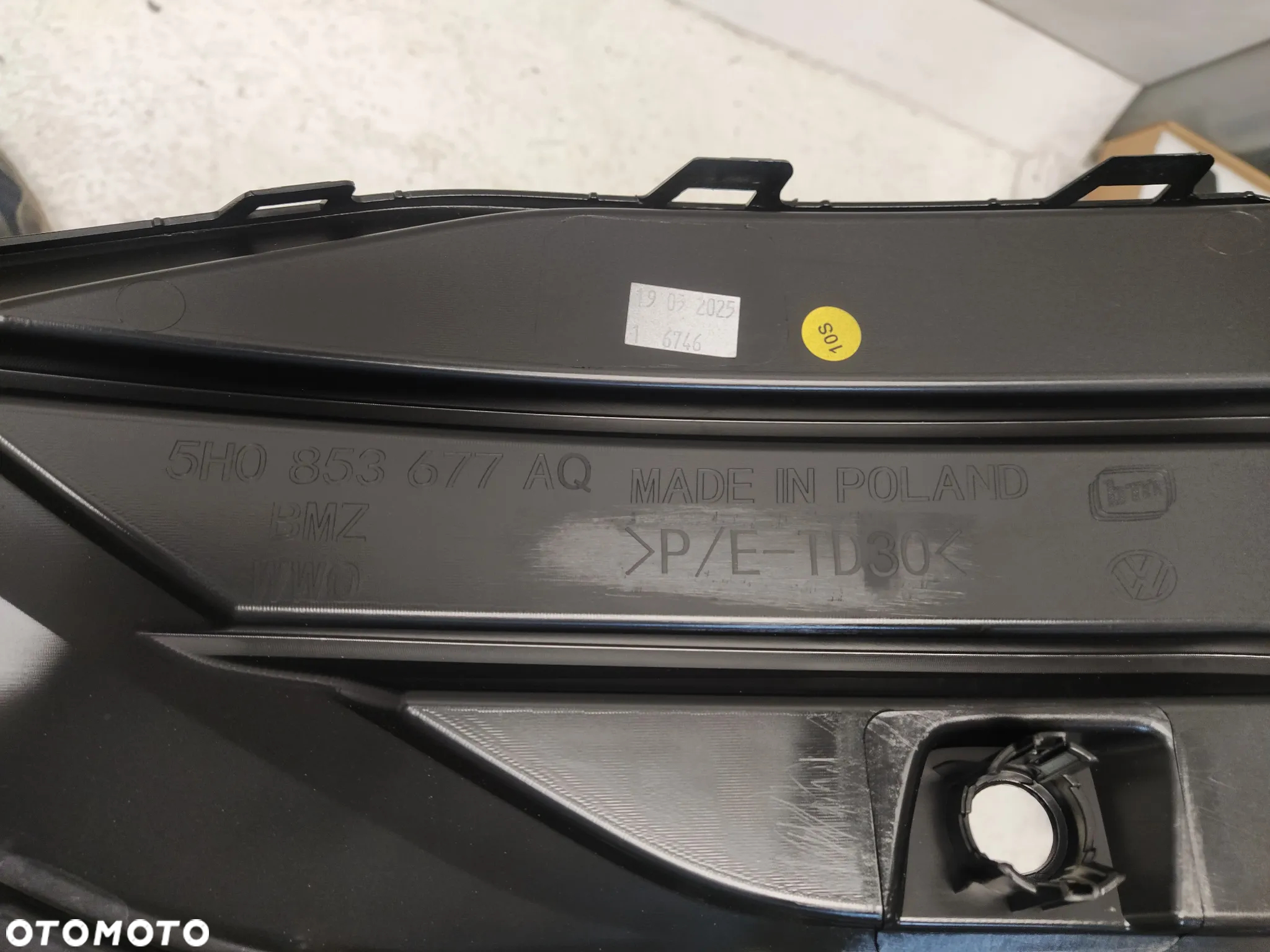 VW GOLF 8 VIII LIFT R-LINE KRATKA ZDERZAKA ATRAPA CHŁODNICY GRILL 4XPDC ORYGINAŁ - 10
