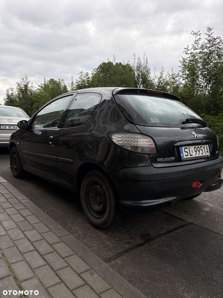 Peugeot 206 - 3