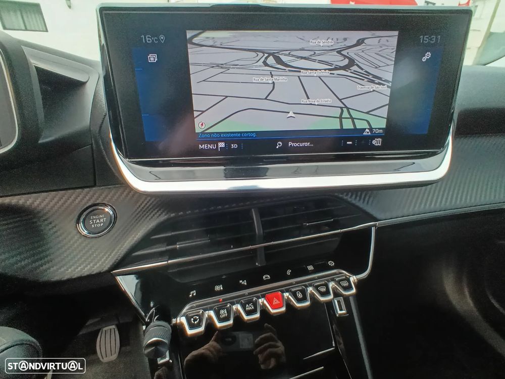 Peugeot 2008 1.2 PureTech Allure Pack - 12