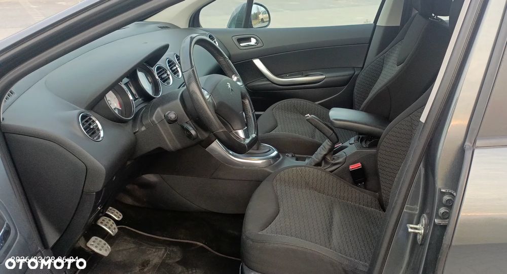 Peugeot 308 200 THP GTi - 11