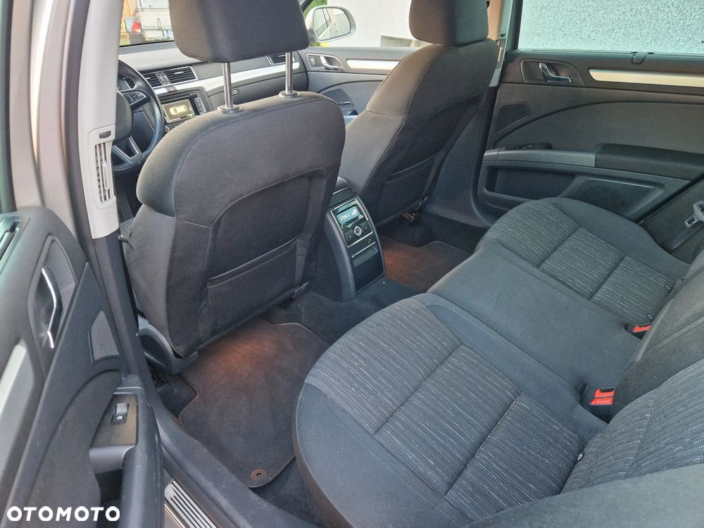 Skoda Superb 2.0 TDI Elegance DSG - 7