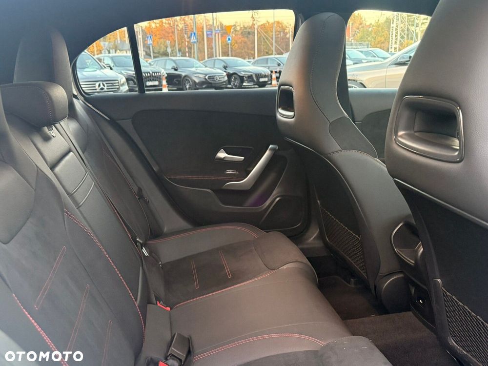 Mercedes-Benz Klasa A 200 AMG Line 7G-DCT - 21