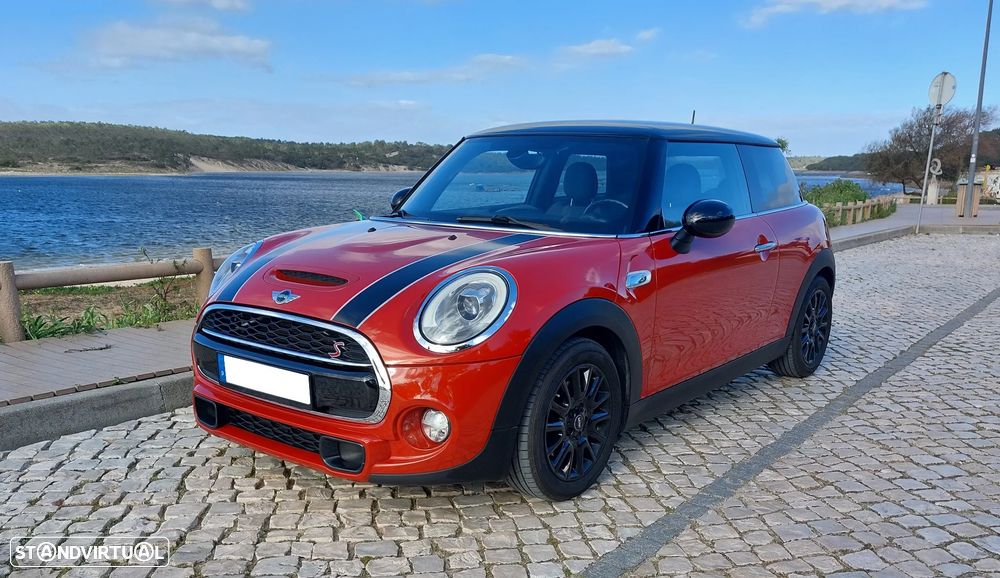 MINI 3 Portas Cooper S - 1