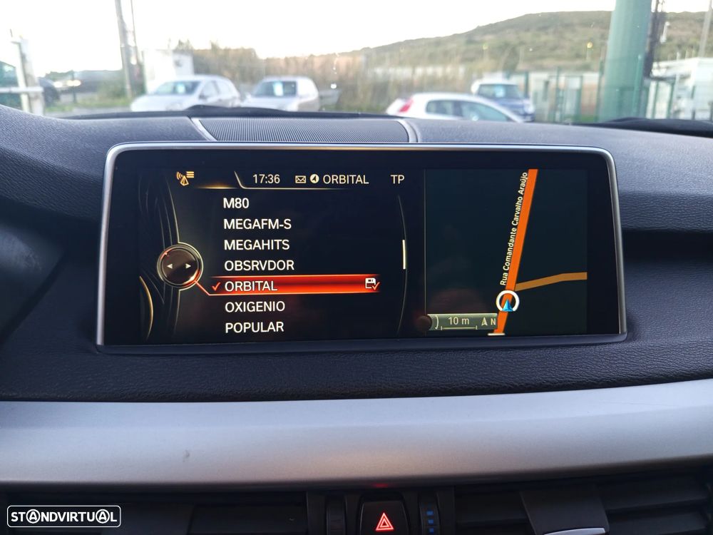 BMW X5 25 d sDrive Comfort 7L - 23