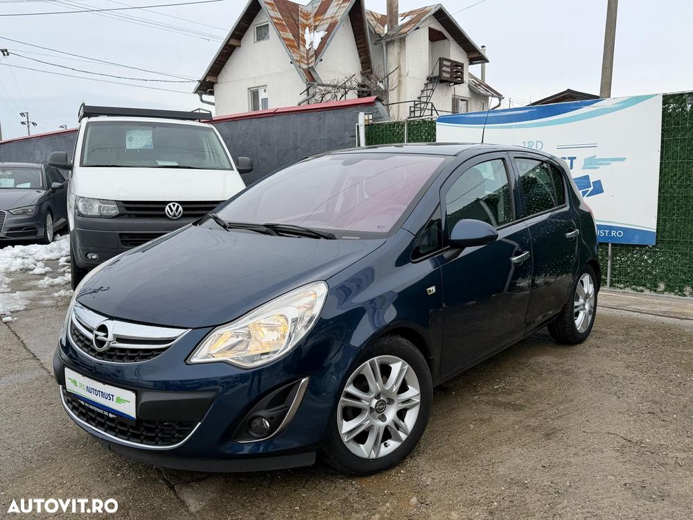 Opel Corsa 1.3 CDTI EcoFlex Cosmo - 1