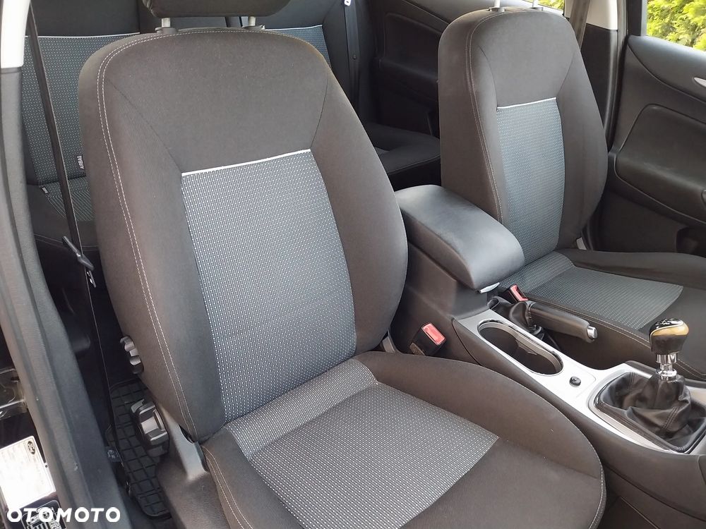 Ford Mondeo 1.8 TDCi Trend - 21