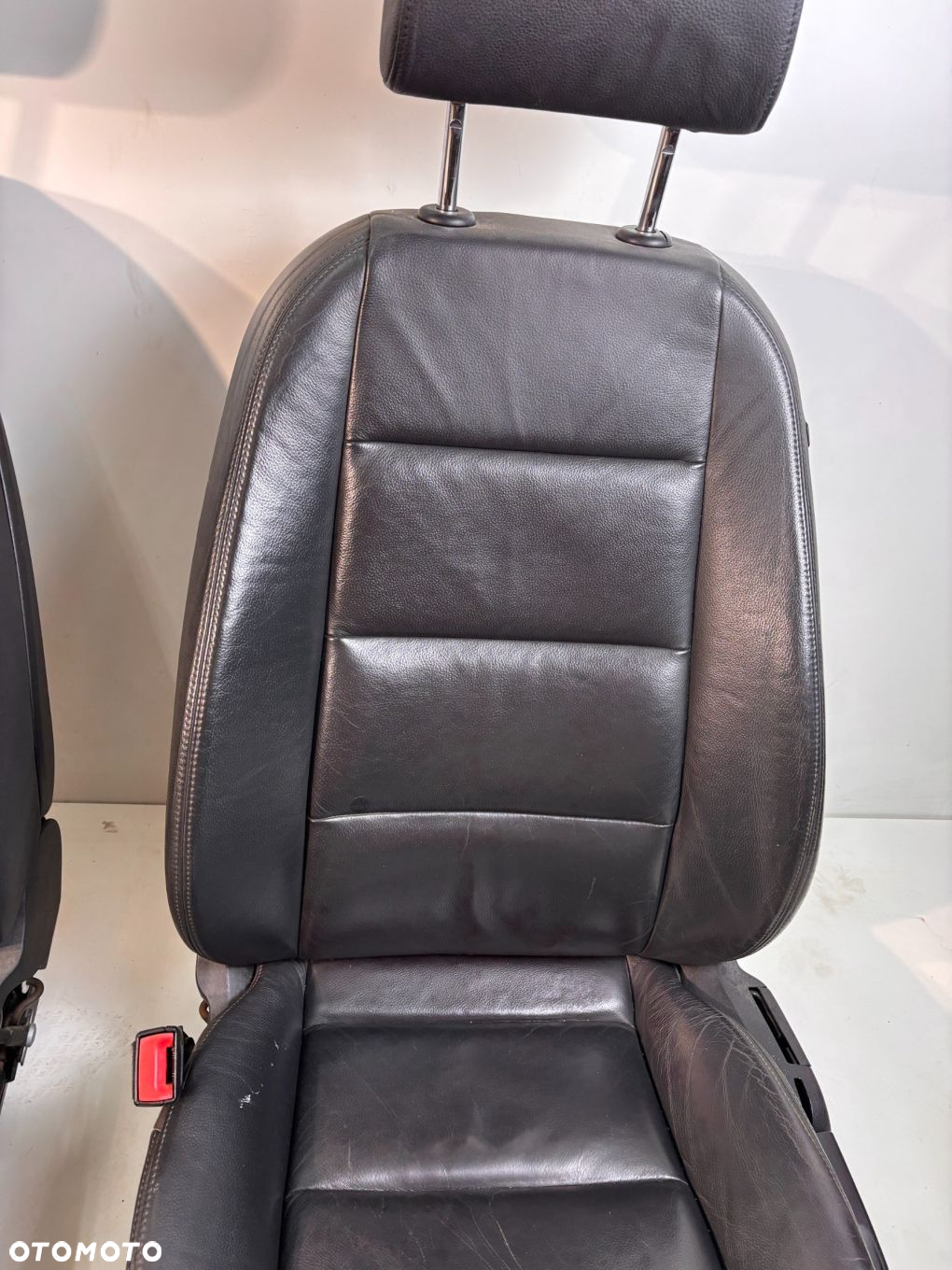 FOTELE SKÓRZANE KOMPLET GRZANE GRZANA KANAPA SCHOWKI KOMBI-SEDAN Audi A4 B6/B7 - 5