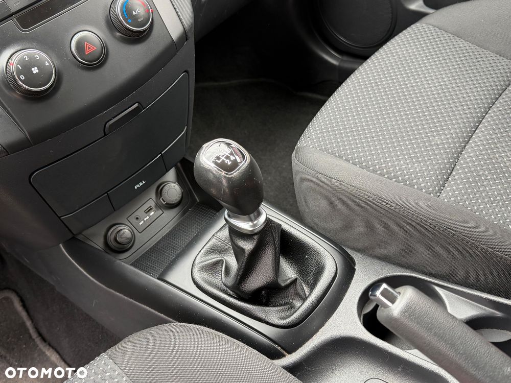 Hyundai i30 1.6 blue Style - 18