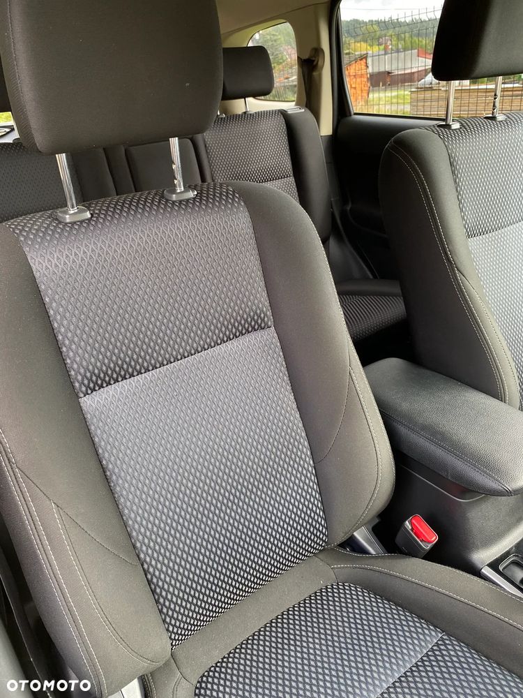 Mitsubishi Outlander 2.0 Intense + Navi 4WD CVT - 24