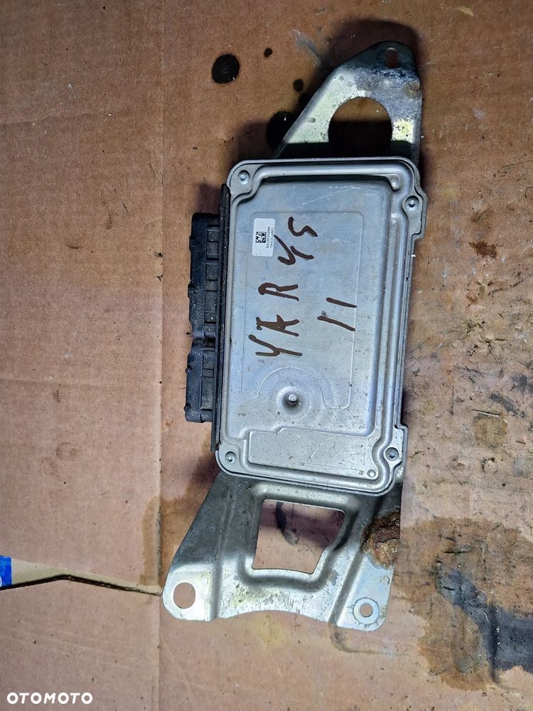 sterownik komputer silnika TOYOTA YARIS II 0261208841 89661-0D270 OE EUROPA   (6/17) - 2