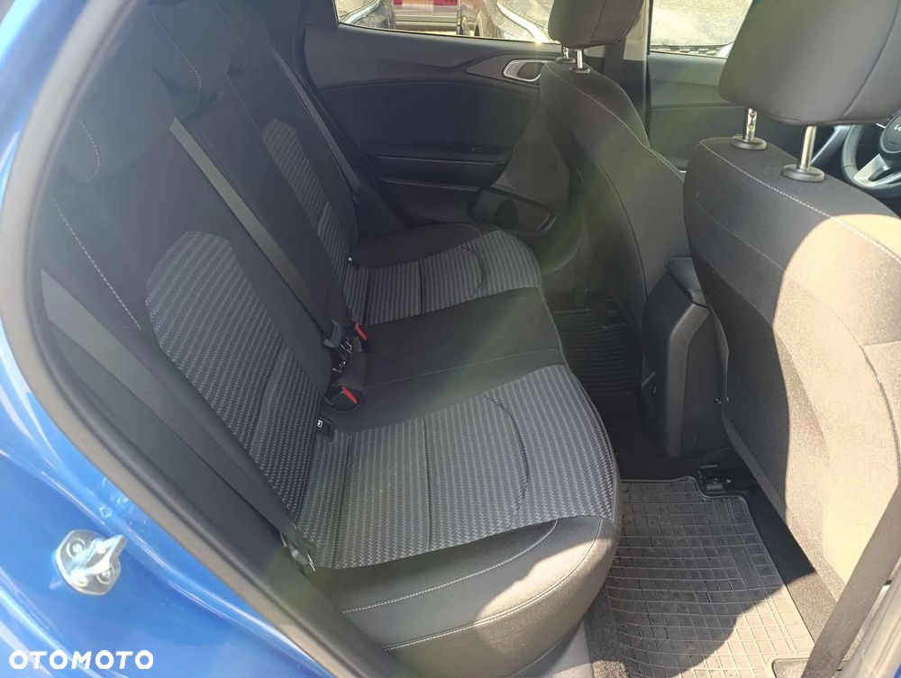 Kia XCeed 1.5 T-GDI M DCT - 11