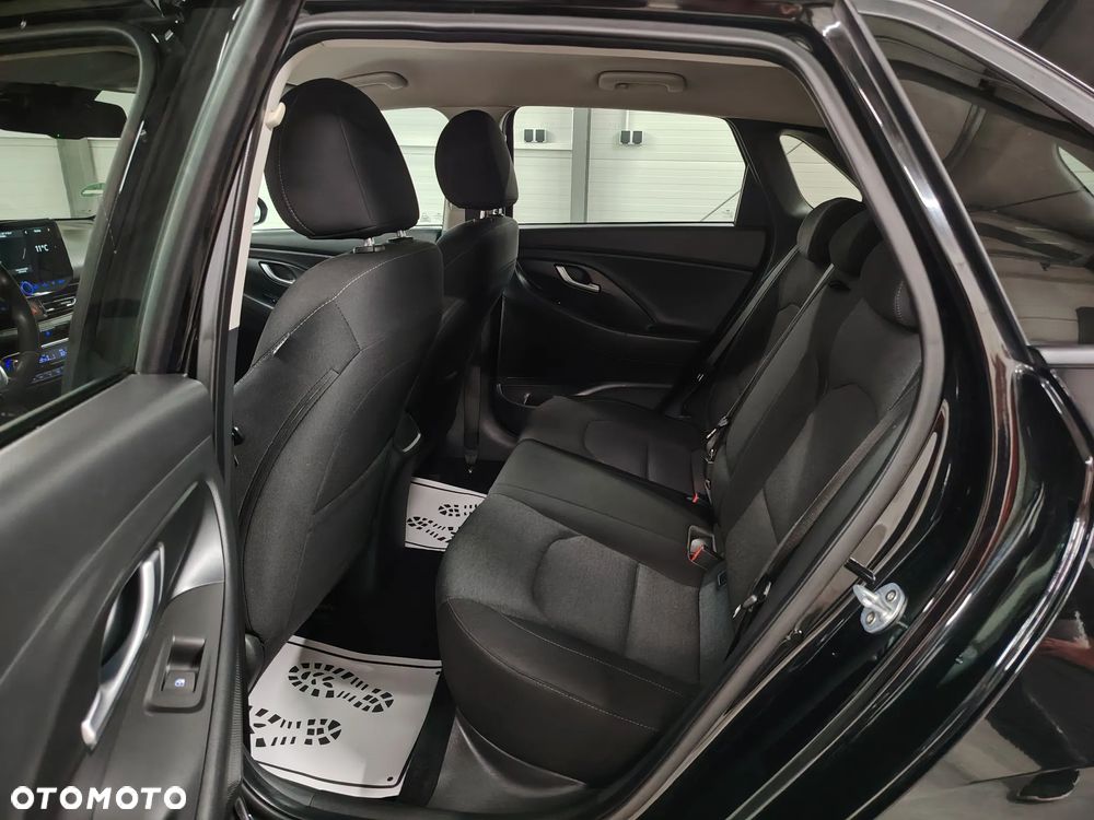 Hyundai i30 1.5 DPI Modern - 22