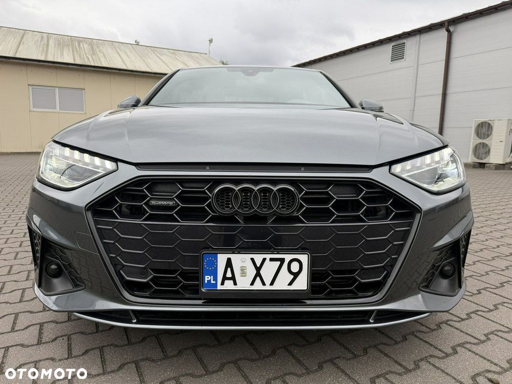 Audi A4 - 4