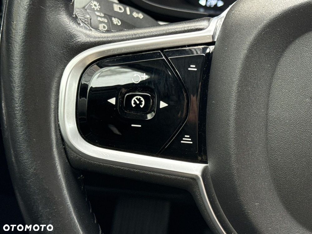 Volvo V90 D3 Momentum - 15