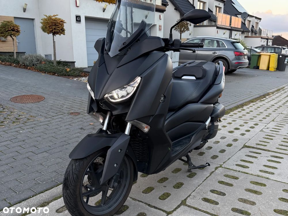 Yamaha X-max - 4