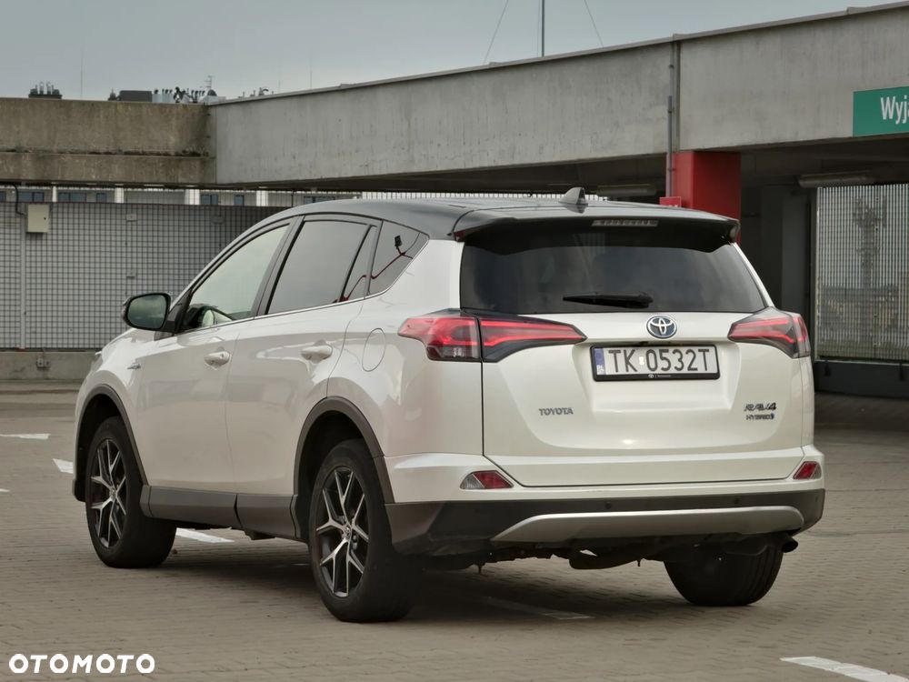 Toyota RAV4 Hybrid Prestige 4x4 - 13