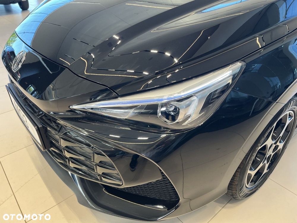 MG MG3 - 13
