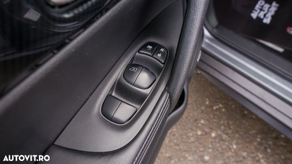 Nissan X-Trail 1.6 dCi Xtronic Tekna - 26