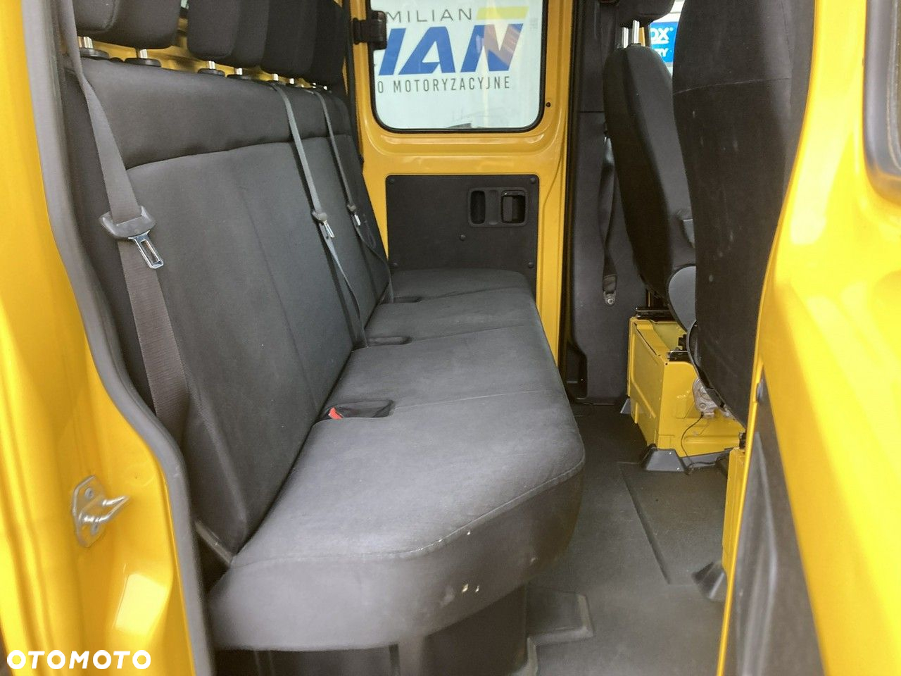 Mercedes-Benz Sprinter - 18