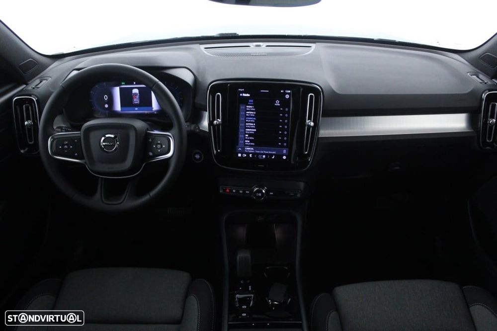 Volvo XC 40 2.0 B3 Plus Dark - 19