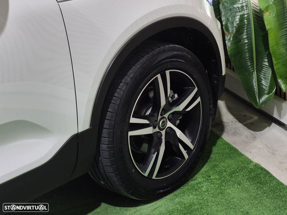 Volvo XC 40 1.5 T3 Tech Edition - 11