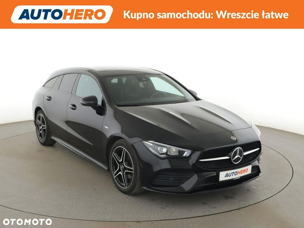 Mercedes-Benz CLA 180 7G-DCT AMG Line - 11