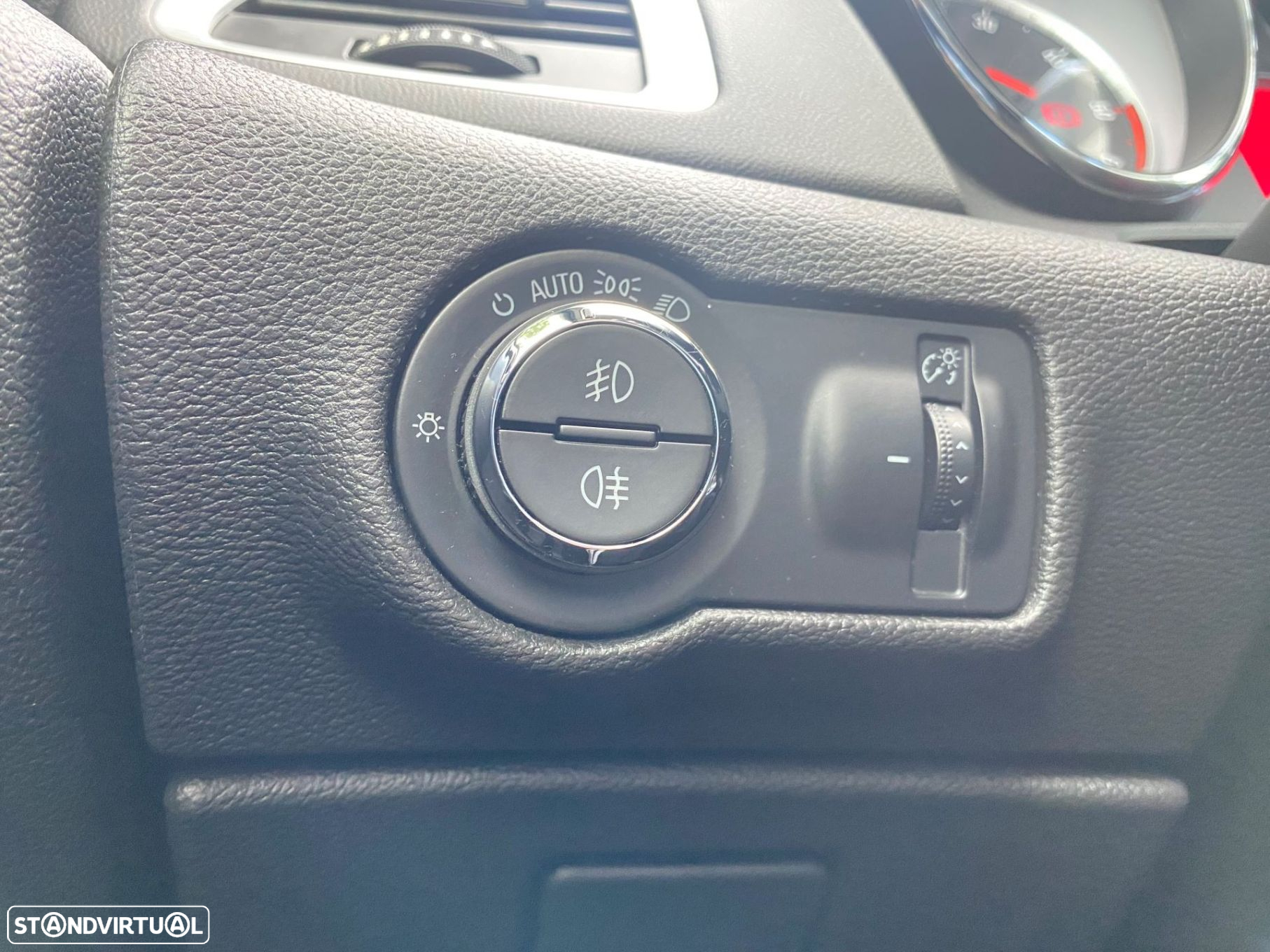 Opel Astra GTC 1.7 CDTi S/S 109g - 15