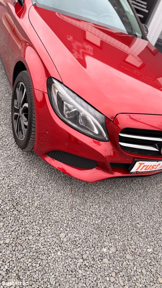 Mercedes-Benz C 220 d 4Matic 7G-TRONIC Avantgarde - 26