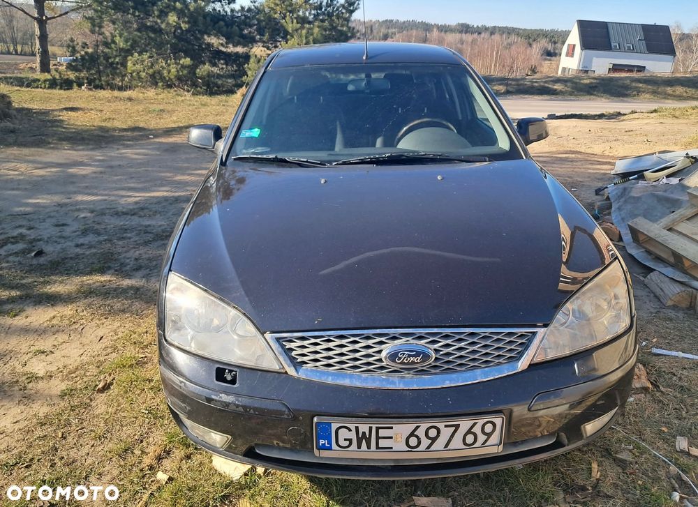 Ford Mondeo 2.0 TDCI Ambiente - 1