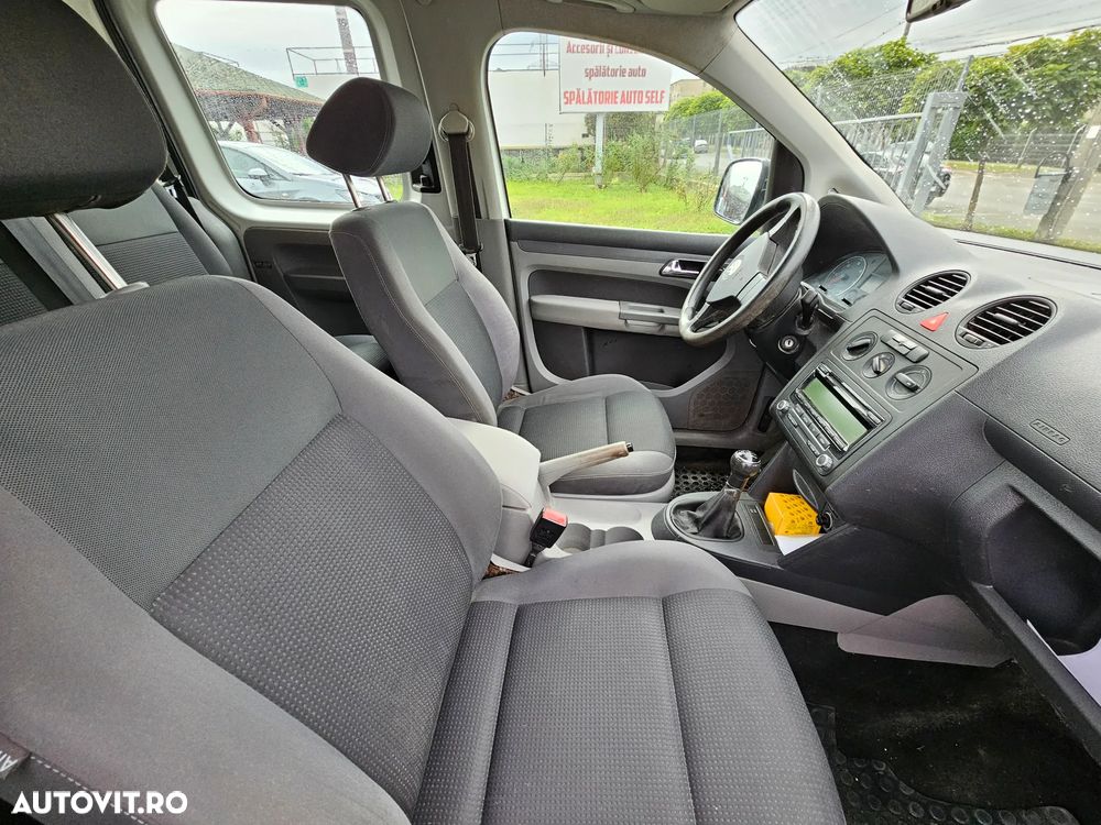 Volkswagen Caddy - 9