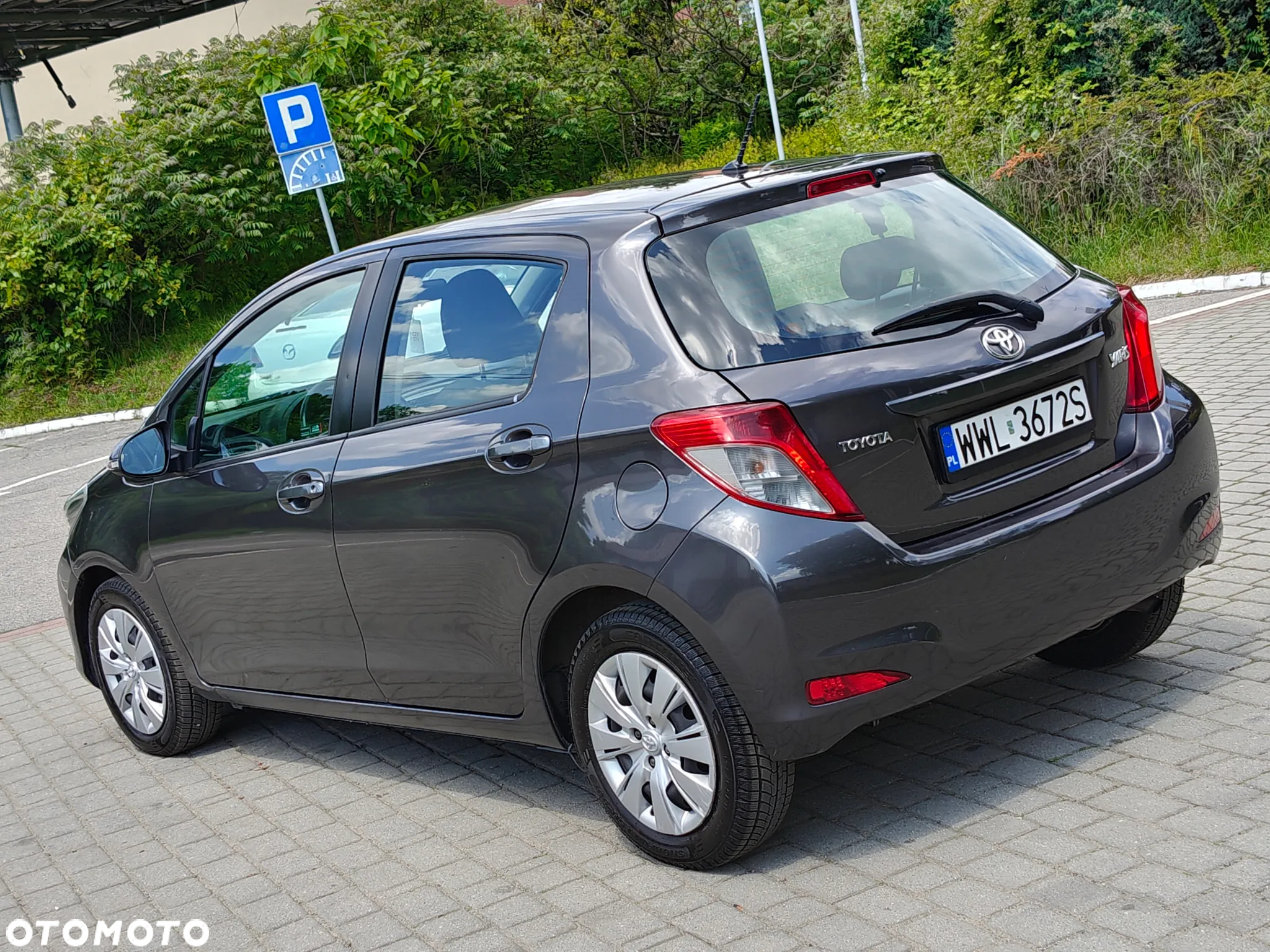Toyota Yaris 1.0 Entry - 13