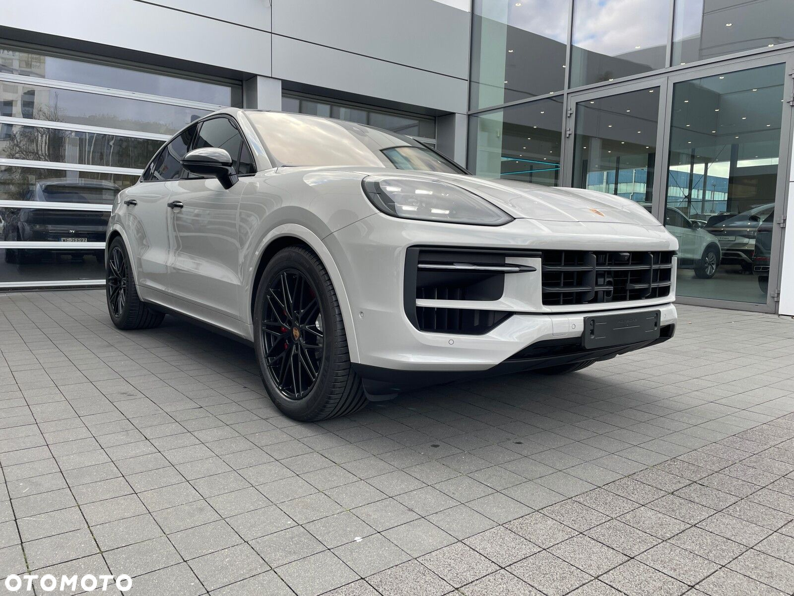 Porsche Cayenne Coupe S - 4